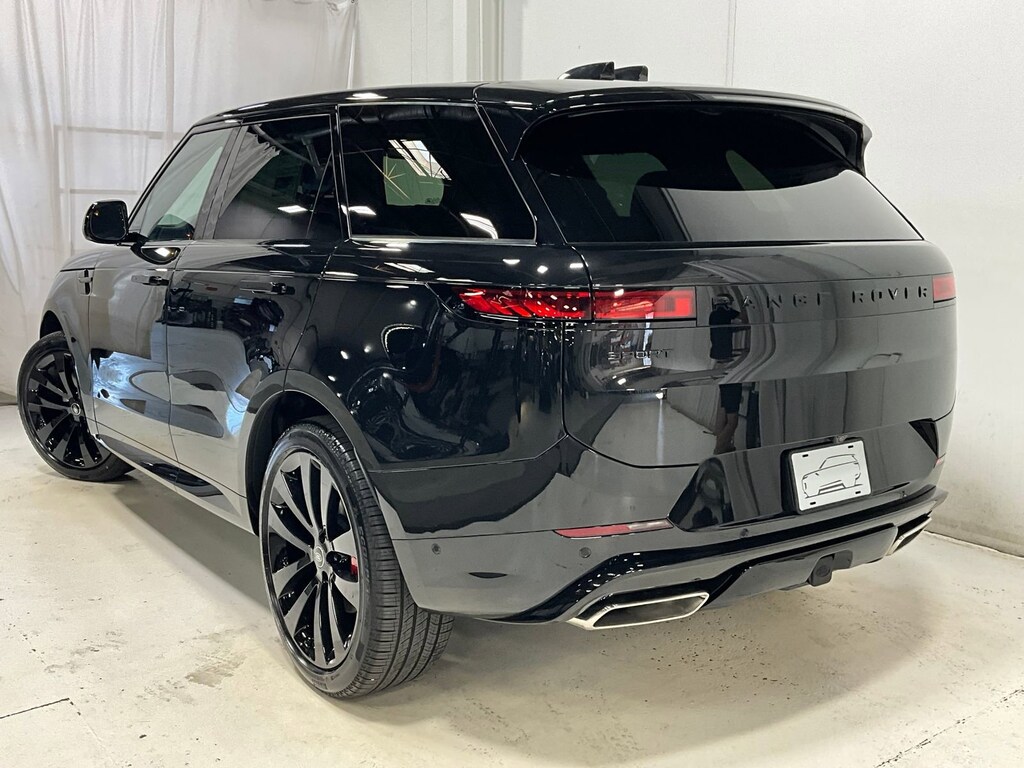 New 2025 Land Rover Range Rover Sport Dynamic SE P400 Dynamic SE