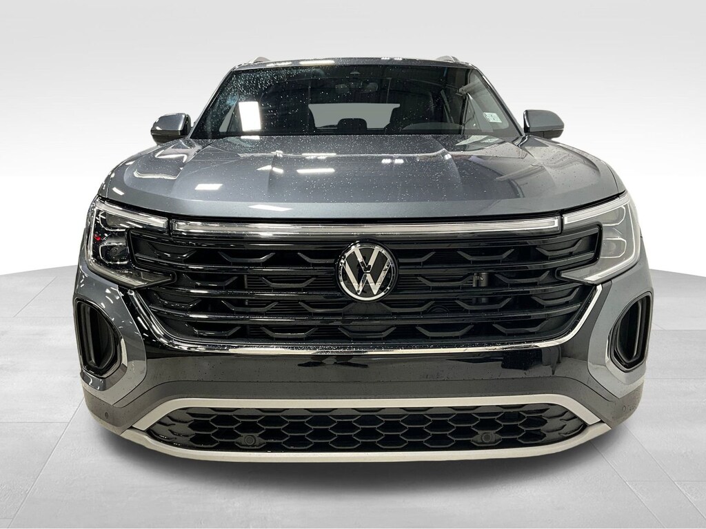 Used 2024 Volkswagen Atlas Cross Sport 2.0T SE w/Technology 2.0T SE w/Technology 4MOTION