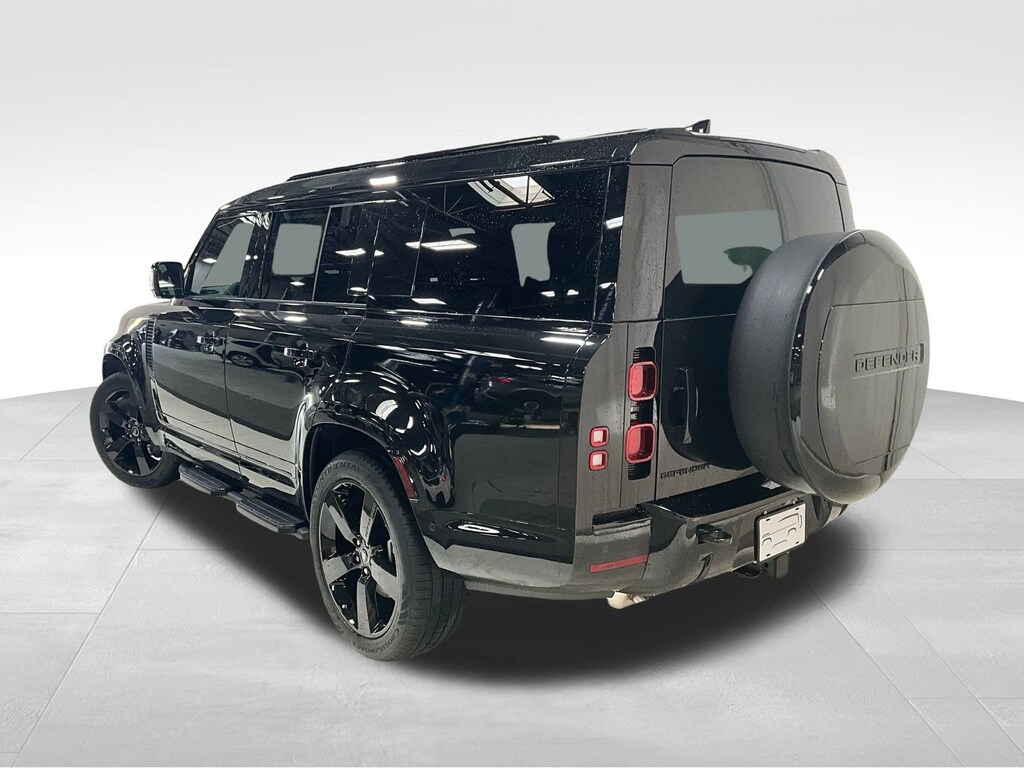 New 2025 Land Rover Defender X-Dynamic SE 130 P400 X-Dynamic SE
