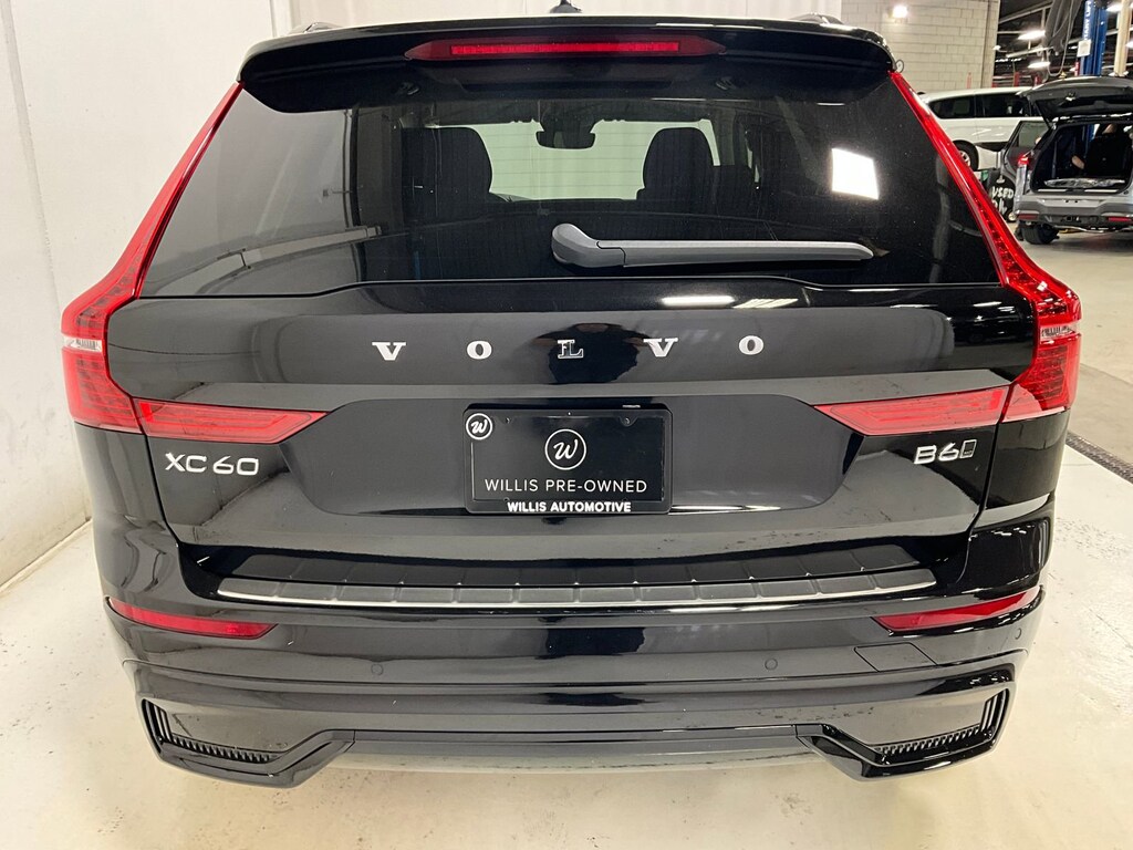 Certified 2023 Volvo XC60 Ultimate Dark Theme B6 AWD Ultimate Dark Theme