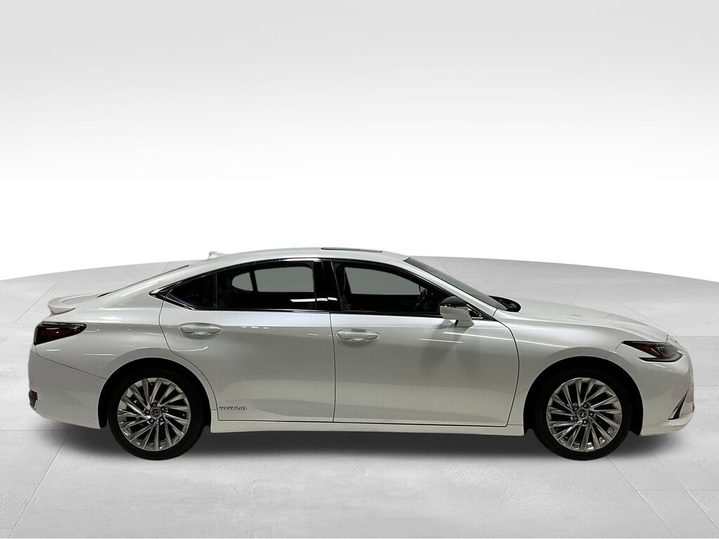 Used 2019 Lexus ES ES 300h Ultra Luxury ES 300h Ultra Luxury FWD