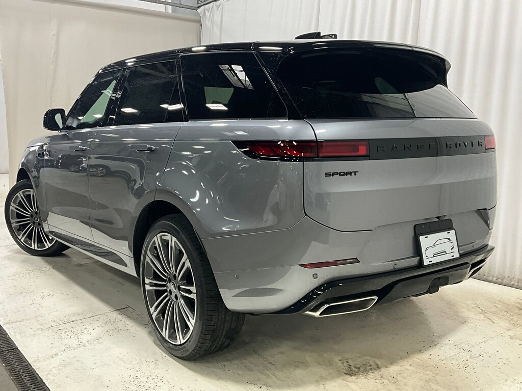 New 2025 Land Rover Range Rover Sport Dynamic SE P400 Dynamic SE