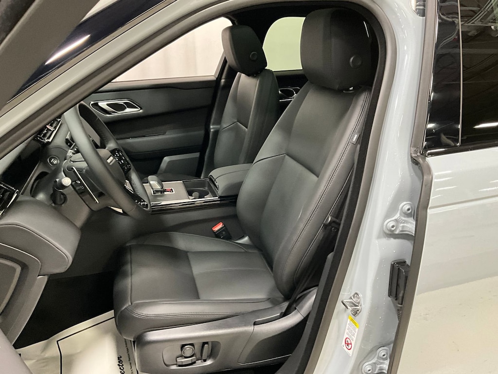 New 2026 Land Rover Range Rover Velar Dynamic SE P400 Dynamic SE