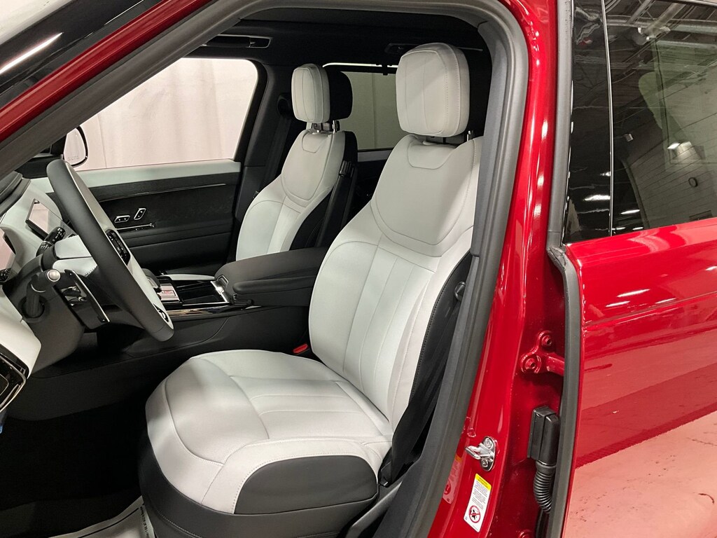 New 2025 Land Rover Range Rover Sport Dynamic SE P460 PHEV Dynamic SE
