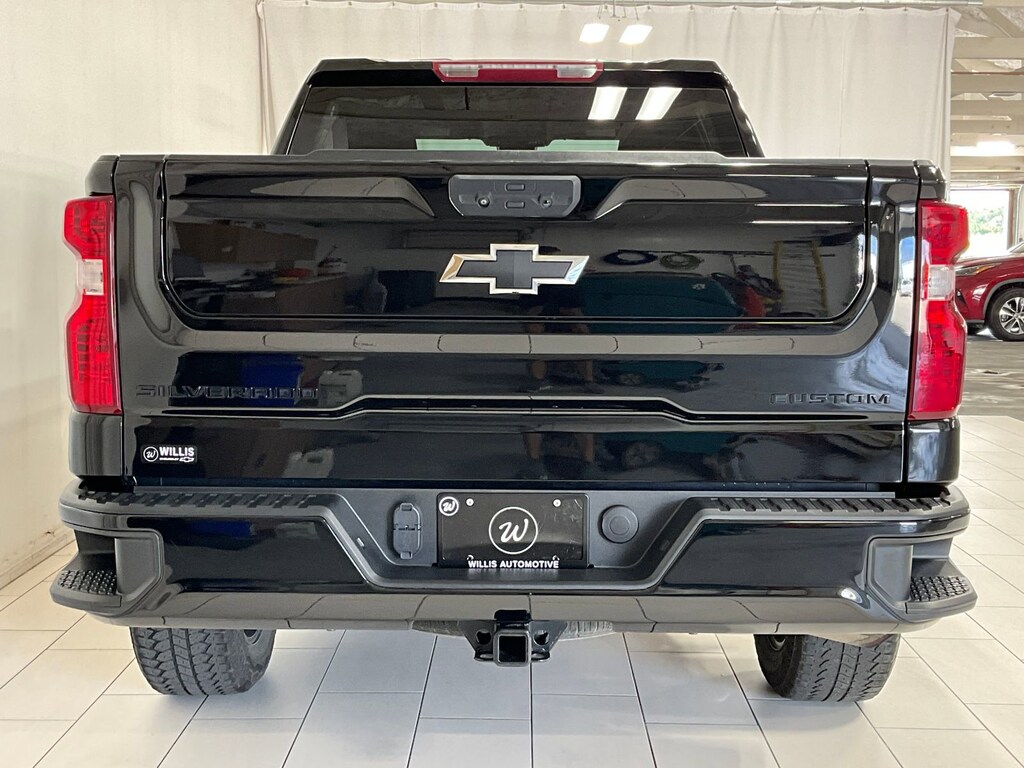 Used 2022 Chevrolet Silverado 1500 Custom 4WD Crew Cab 147 Custom