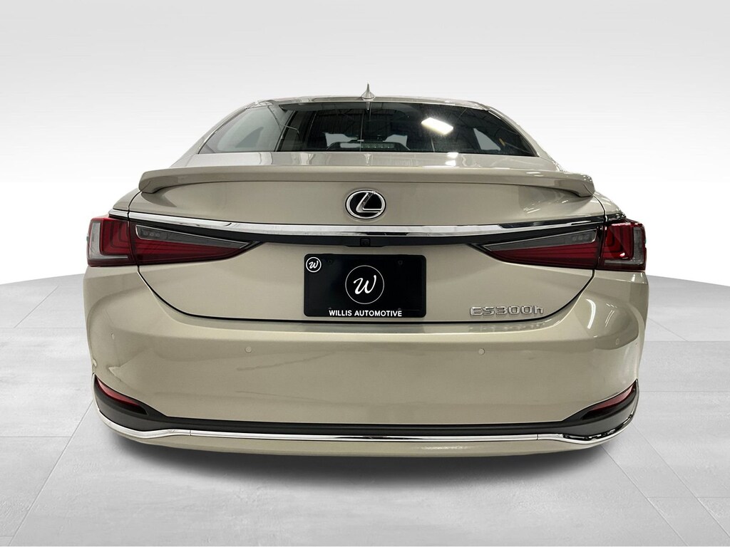 New 2025 Lexus ES ES 300h Luxury ES 300h Luxury FWD