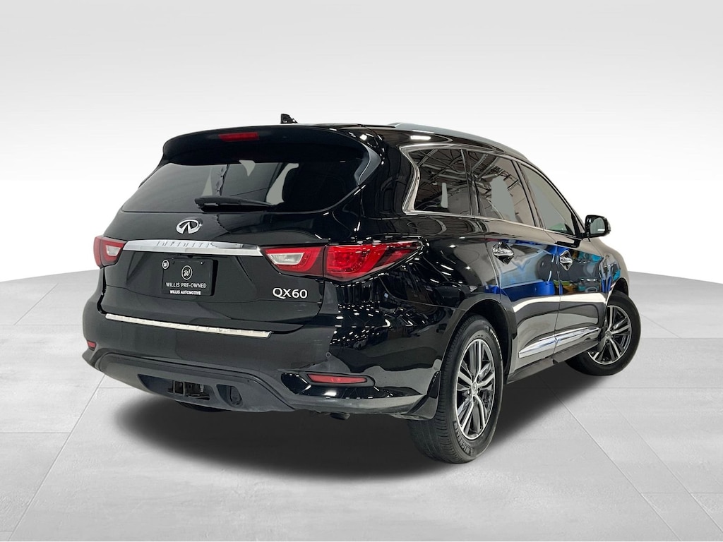 Used 2017 INFINITI QX60  AWD