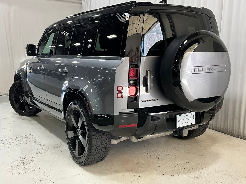 Certified 2024 Land Rover Defender X-Dynamic SE 110 P400 X-Dynamic SE