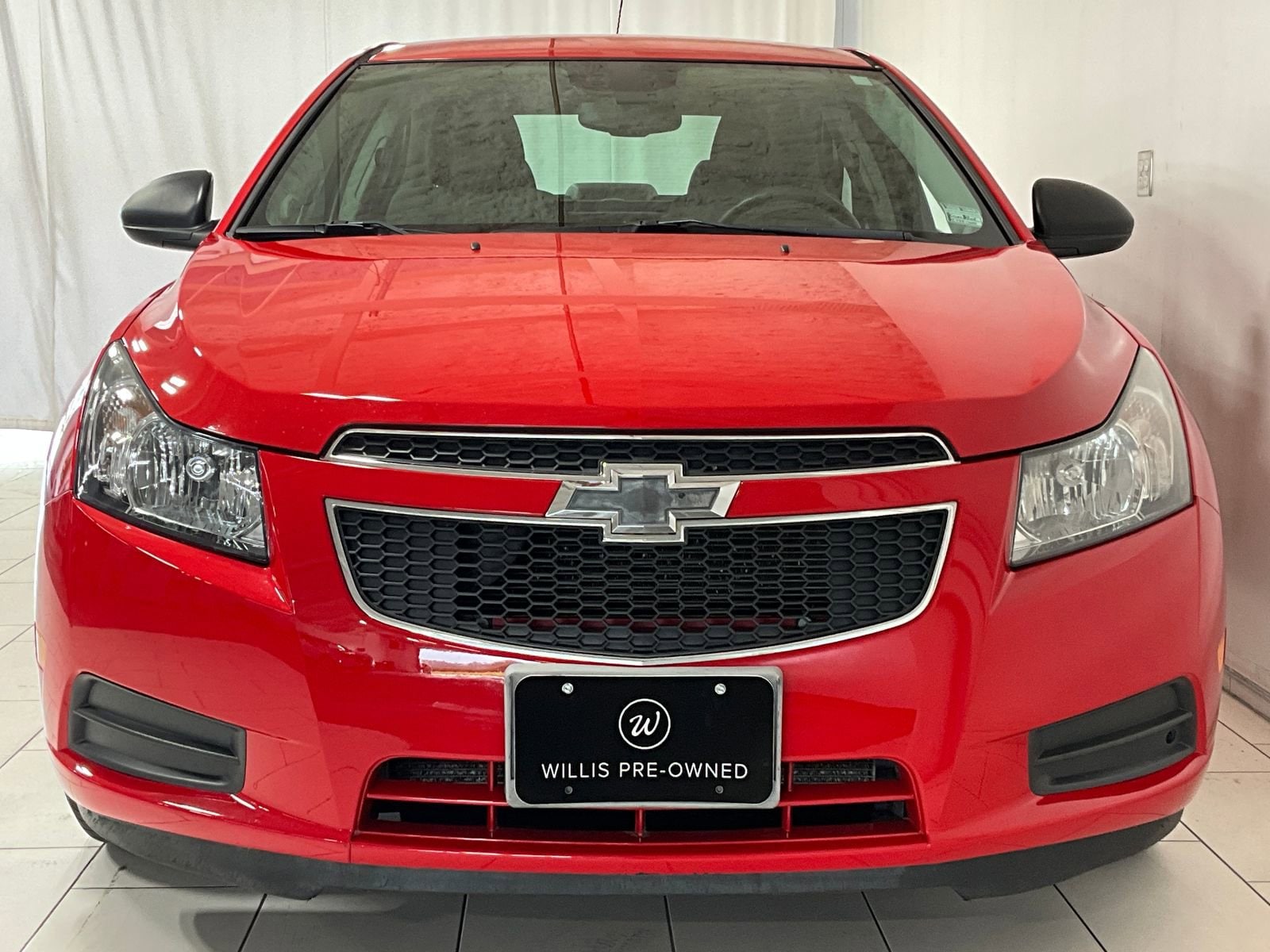 Used 2014 Chevrolet Cruze LS with VIN 1G1PA5SG2E7351700 for sale in Des Moines, IA