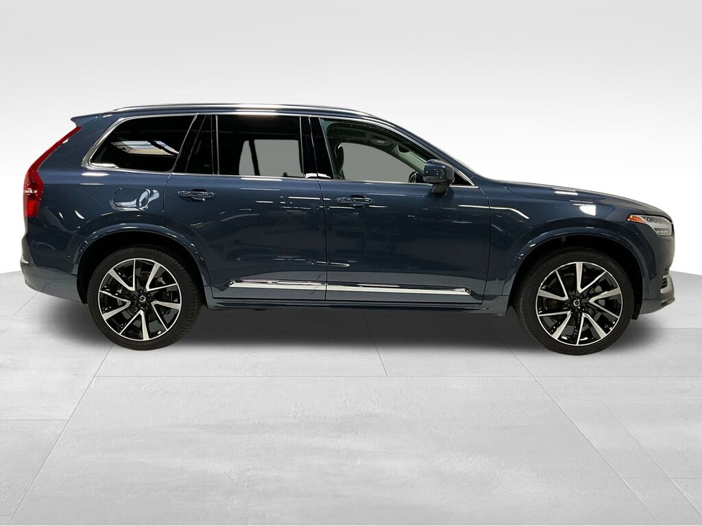 Certified 2023 Volvo XC90 Plus B6 AWD Plus 7P