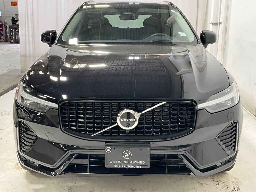 Certified 2023 Volvo XC60 Ultimate Dark Theme B6 AWD Ultimate Dark Theme