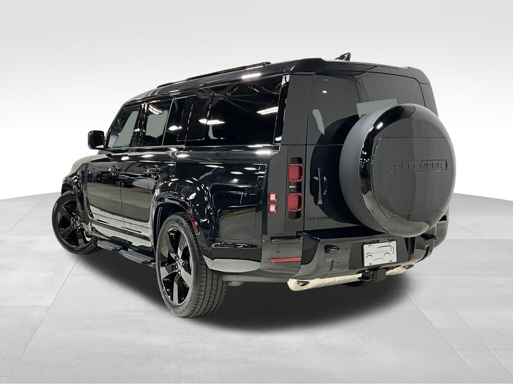 New 2025 Land Rover Defender X-Dynamic SE 130 P400 X-Dynamic SE