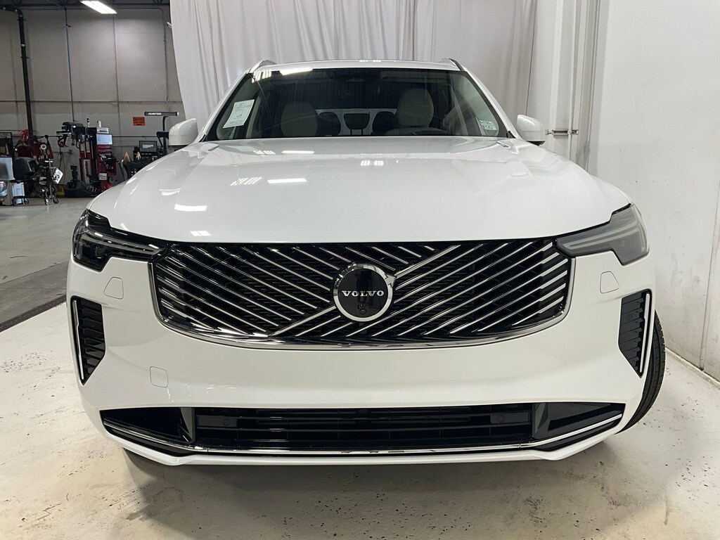 New 2026 Volvo XC90 Plug-In Hybrid Ultra T8 AWD Ultra 7-Seater