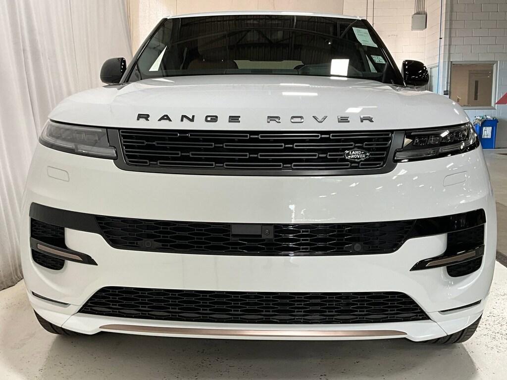 New 2025 Land Rover Range Rover Sport Dynamic SE P400 Dynamic SE