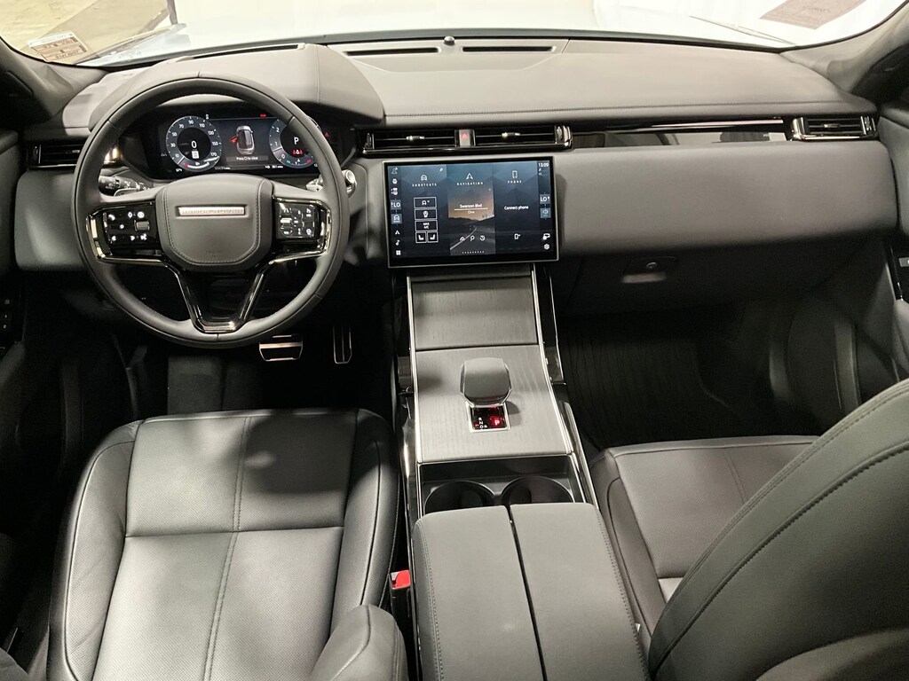 New 2026 Land Rover Range Rover Velar Dynamic SE P400 Dynamic SE