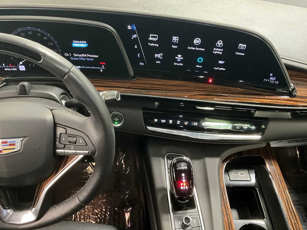 Certified 2022 Cadillac Escalade Premium Luxury 4WD Premium Luxury