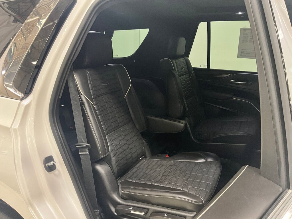 Certified 2021 Cadillac Escalade Premium Luxury Platinum 4WD Premium Luxury Platinum