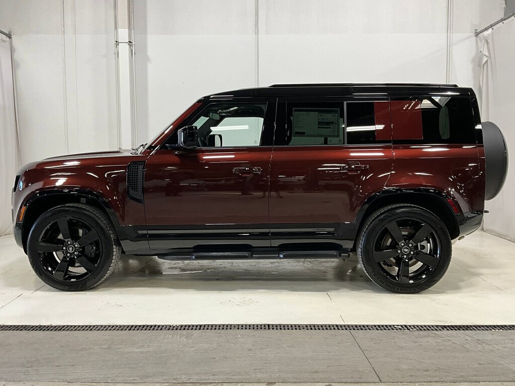 New 2025 Land Rover Defender Sedona Red Edition 110 P400 Sedona Red Edition