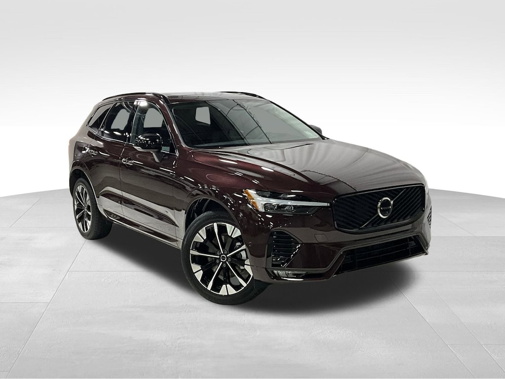 New 2026 Volvo XC60 Plus B5 AWD Plus