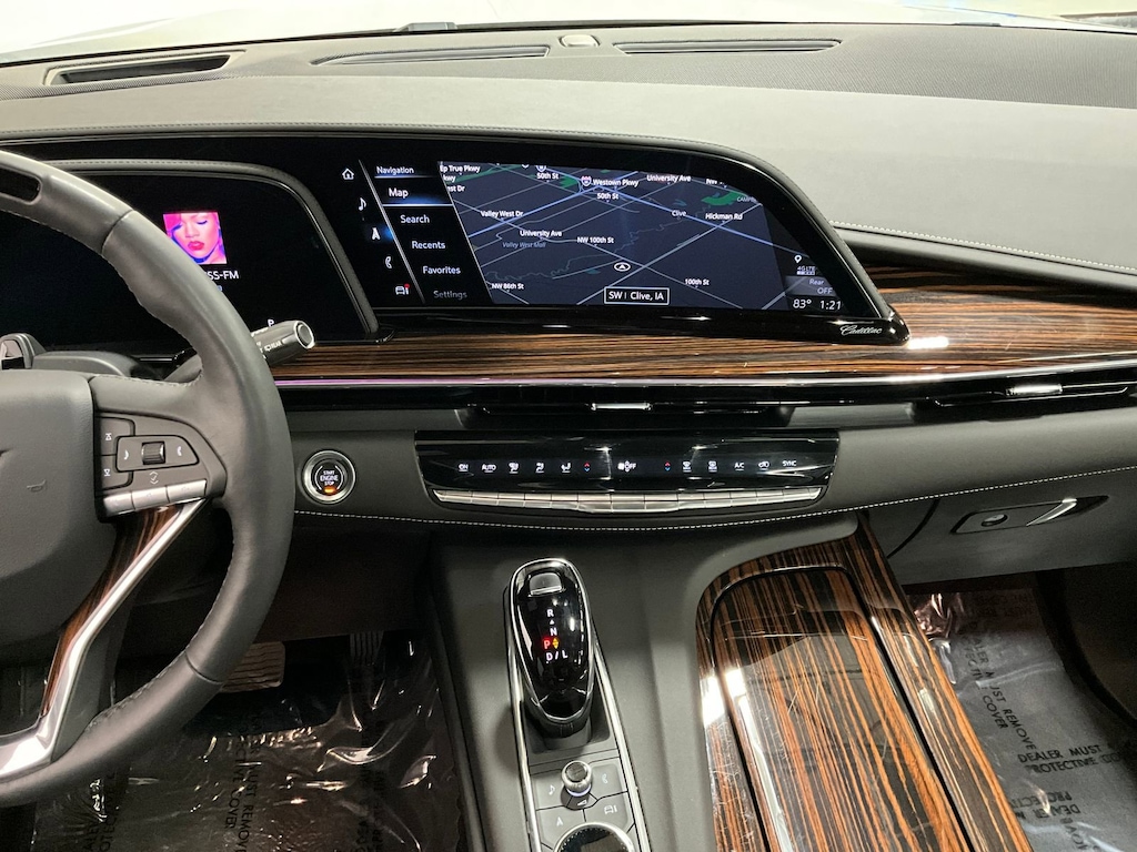 Certified 2024 Cadillac Escalade 4WD Premium Luxury 4WD Premium Luxury