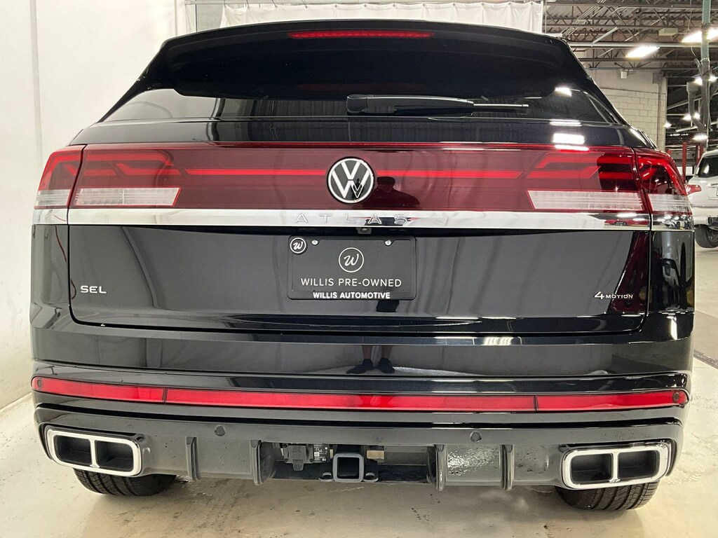 Used 2024 Volkswagen Atlas Cross Sport 2.0T SEL Premium R-Line 2.0T SEL Premium R-Line 4MOTION