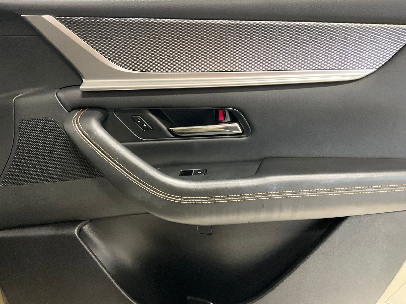 2025 Mazda CX-70 Premium Package - Photo 20