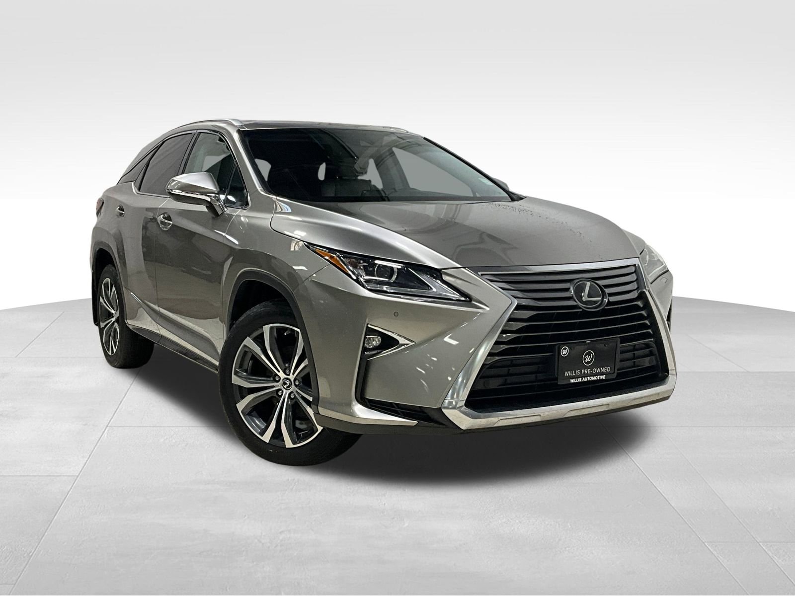2019 Lexus RX Base's photo
