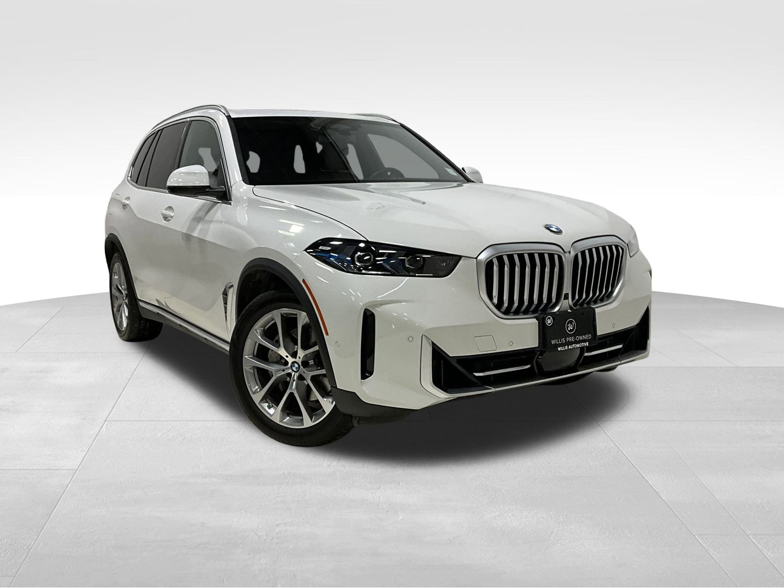 2025 BMW X5 40i's photo