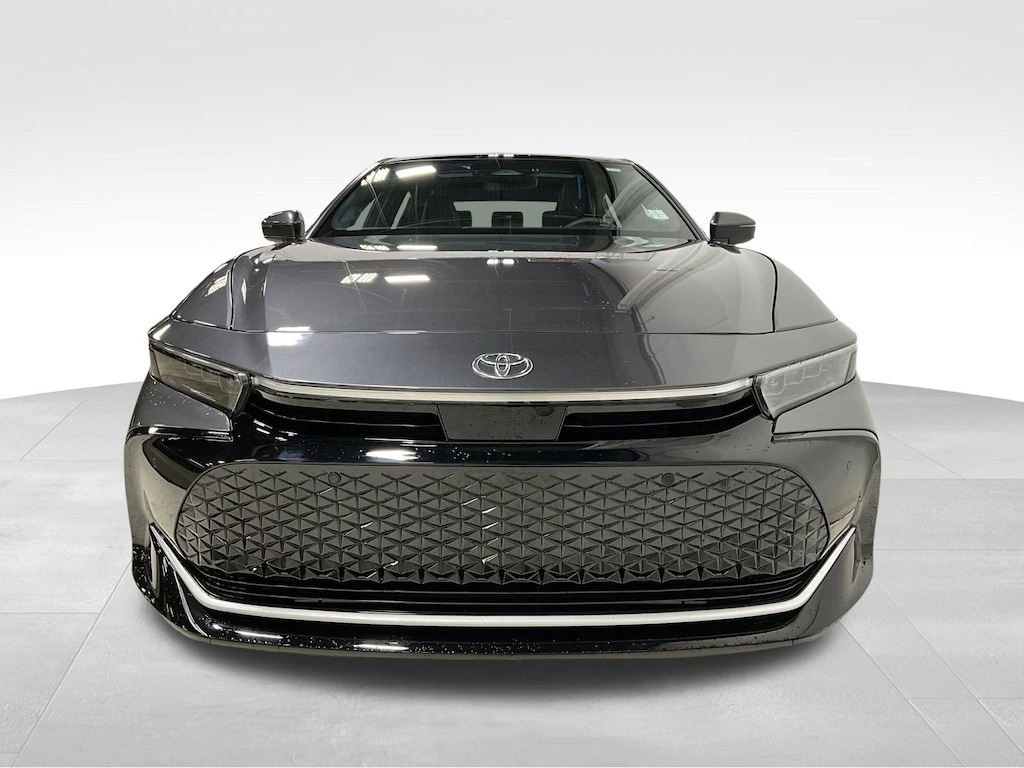 Used 2023 Toyota Crown XLE