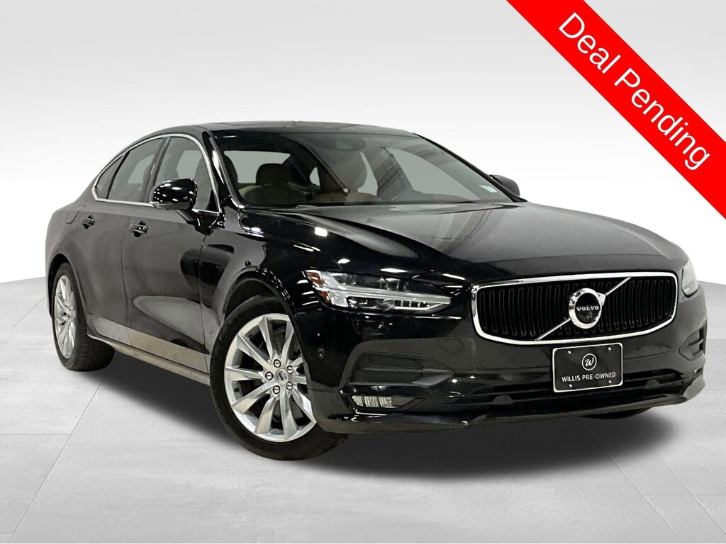 Used 2017 Volvo S90 Momentum
