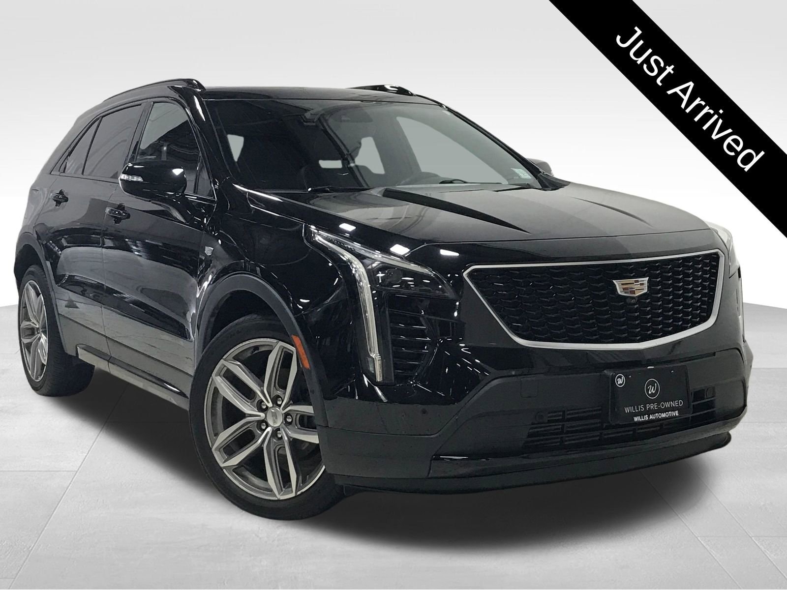 2019 CADILLAC XT4 SUV 