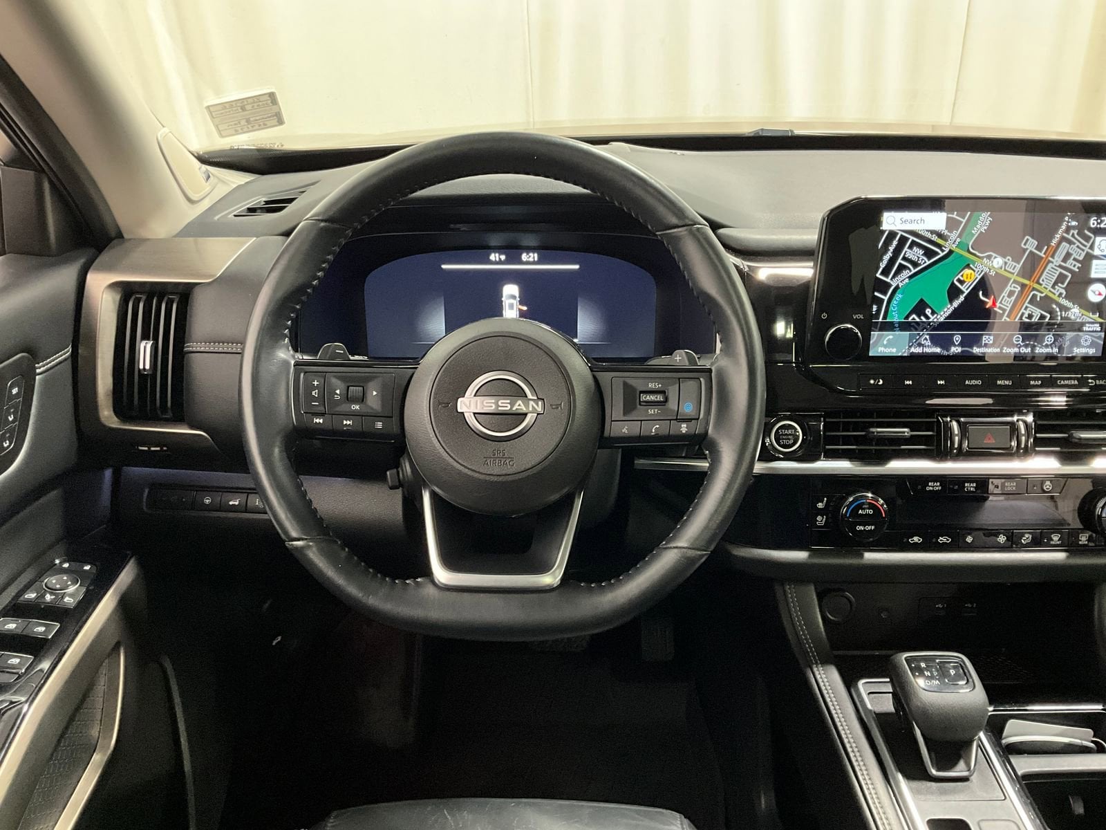 2023 Nissan Pathfinder Platinum - Photo 8