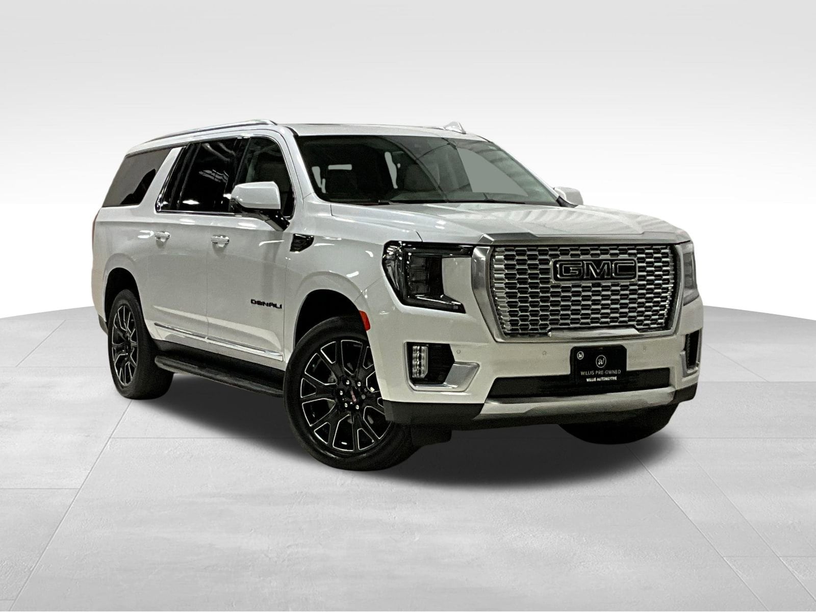 2024 GMC Yukon XL Denali's photo