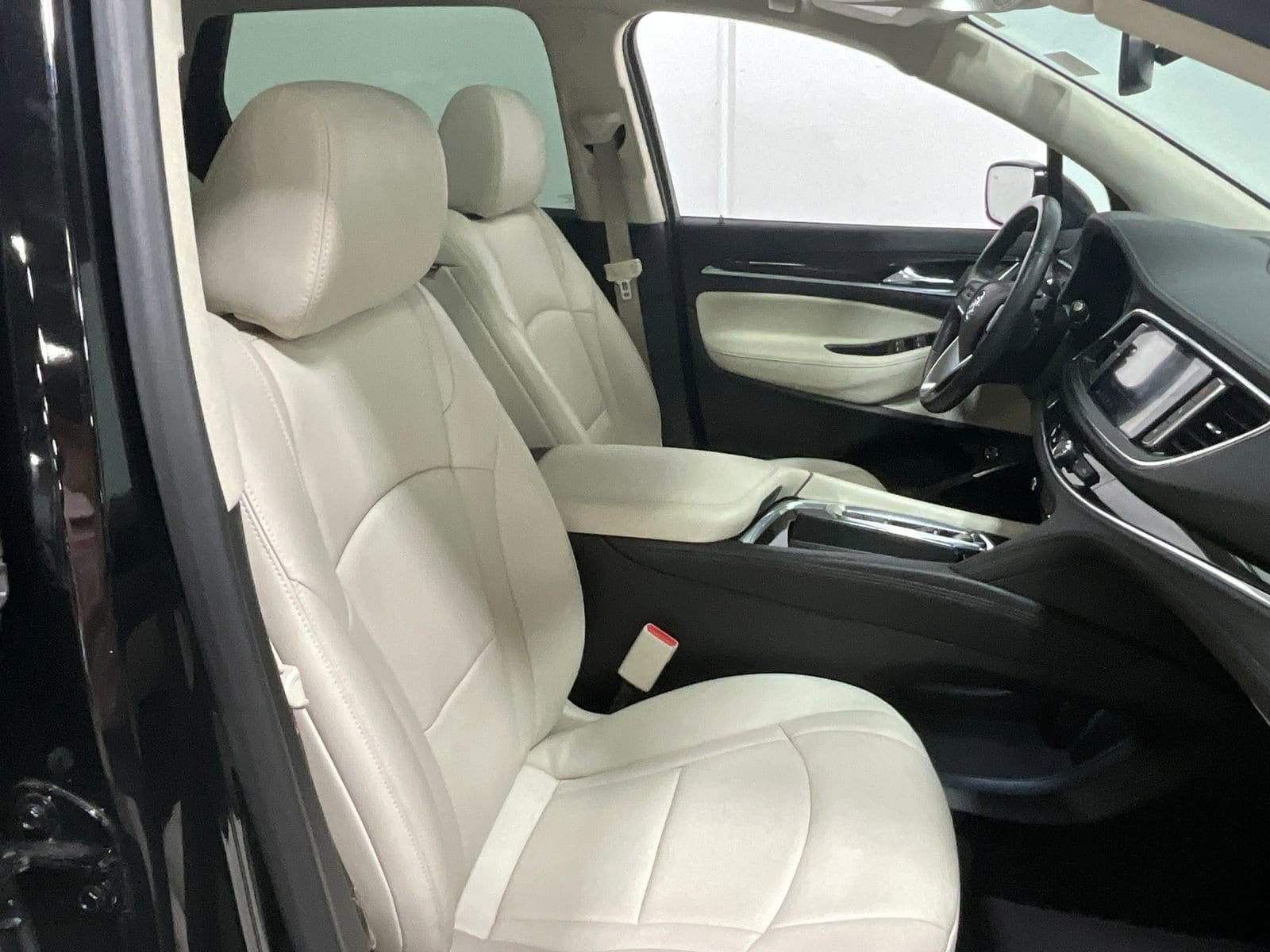 2023 Buick Enclave Essence - Photo 6