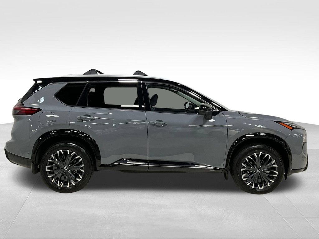 Used 2025 Nissan Rogue Platinum