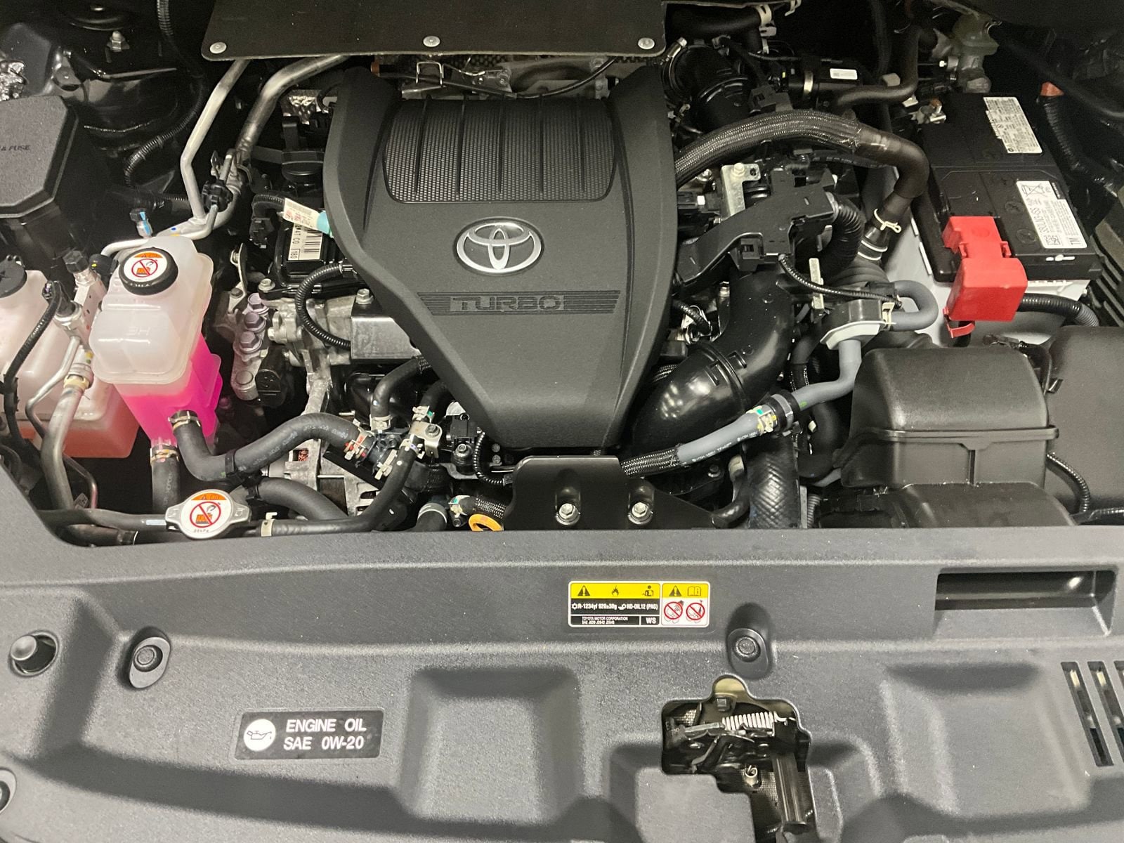 2023 Toyota Highlander L - Photo 9