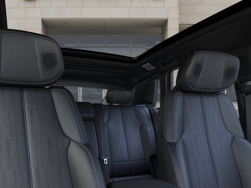 2026 Cadillac LYRIQ V - Photo 24