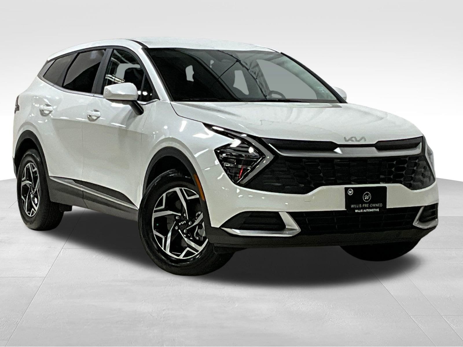 2024 Kia Sportage LX's photo