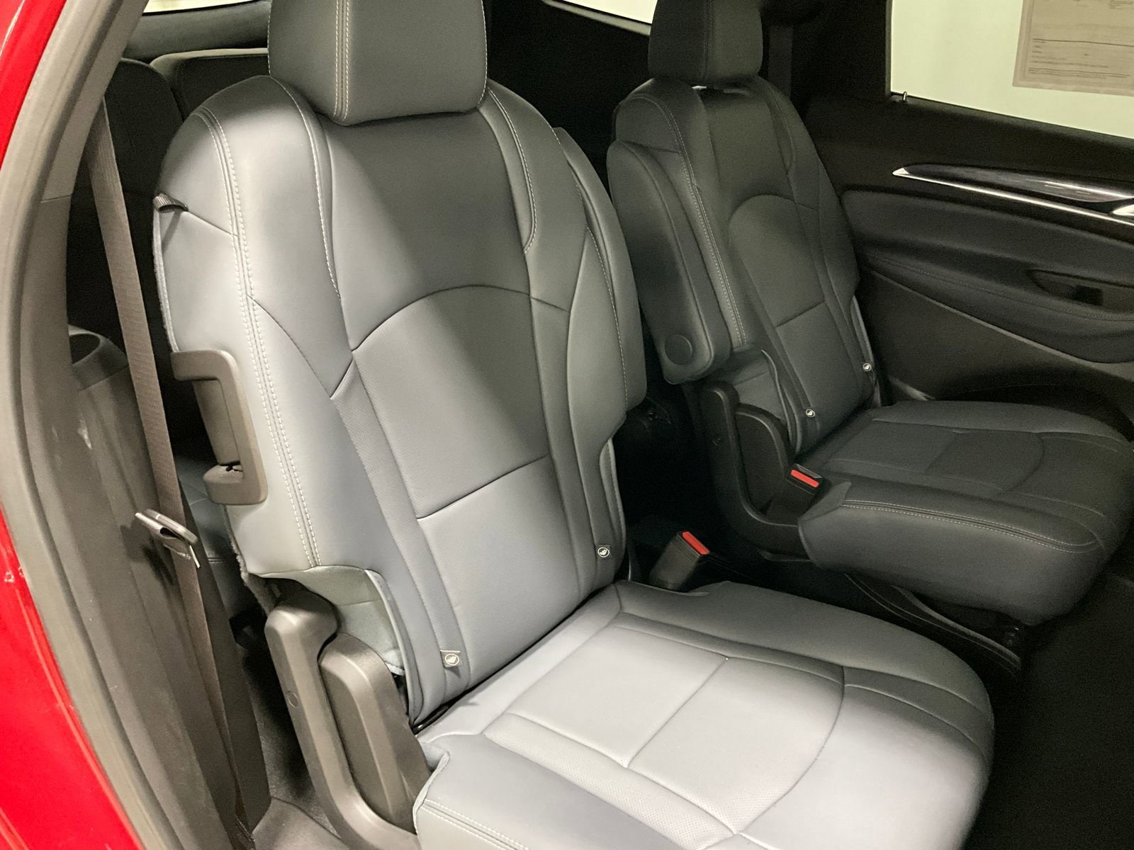 2024 Buick Enclave Essence - Photo 24