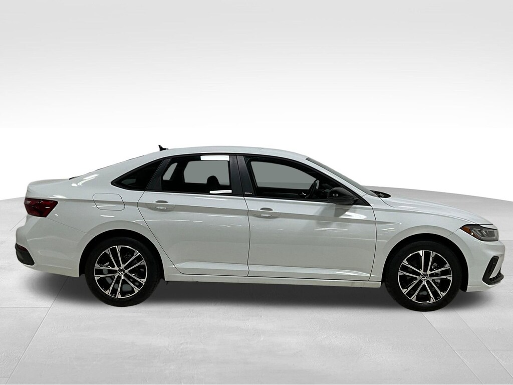 Used 2025 Volkswagen Jetta Sport