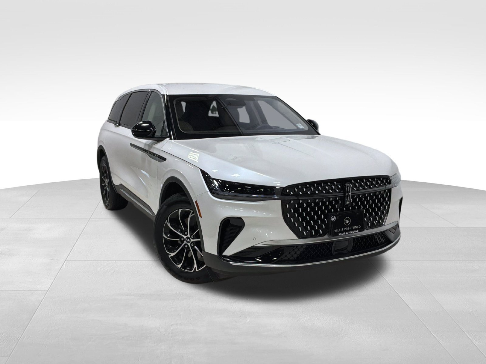 Used 2025 Lincoln Nautilus Premiere
