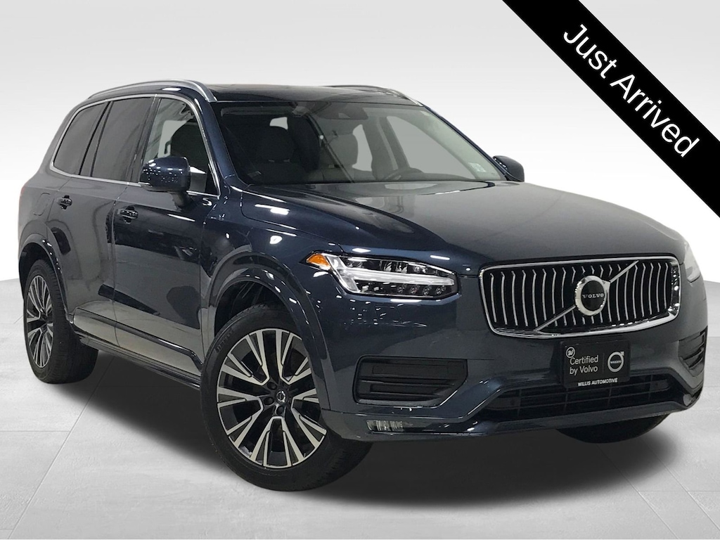 Used 2022 Volvo XC90 Momentum