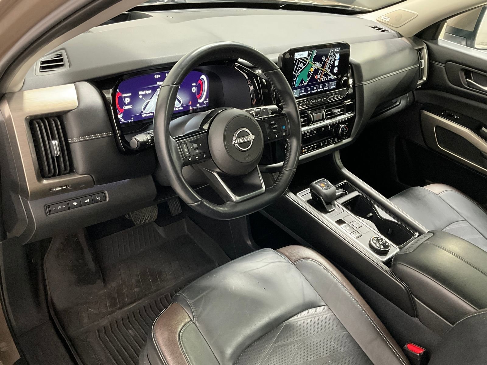 2023 Nissan Pathfinder Platinum - Photo 15