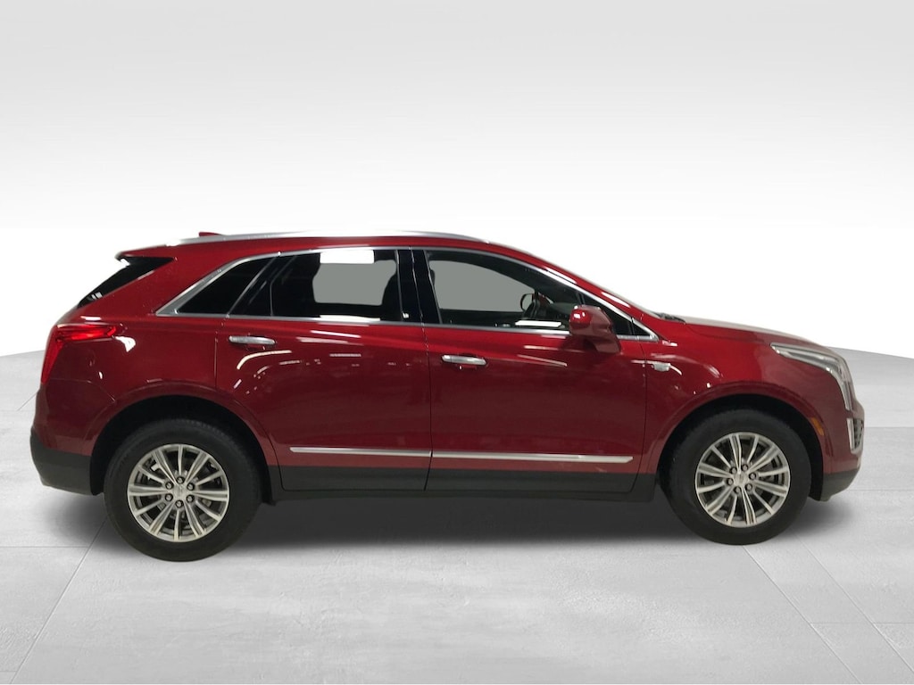 Used 2019 CADILLAC XT5 Luxury AWD SUV