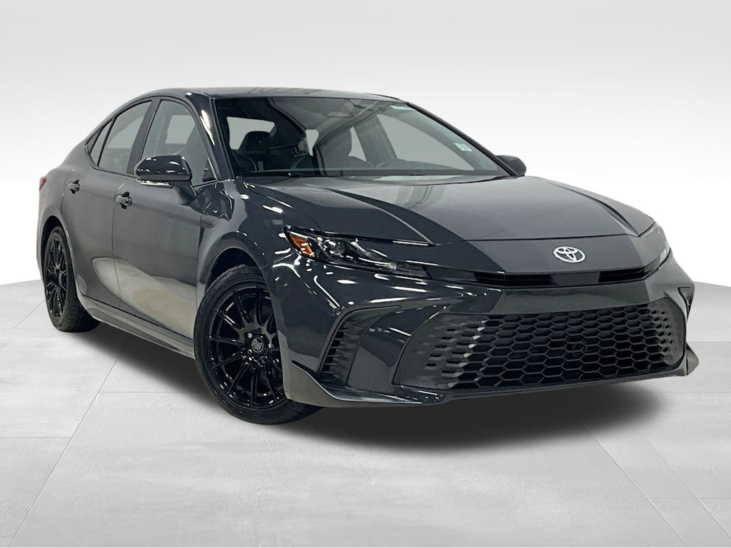 Used 2025 Toyota Camry LE