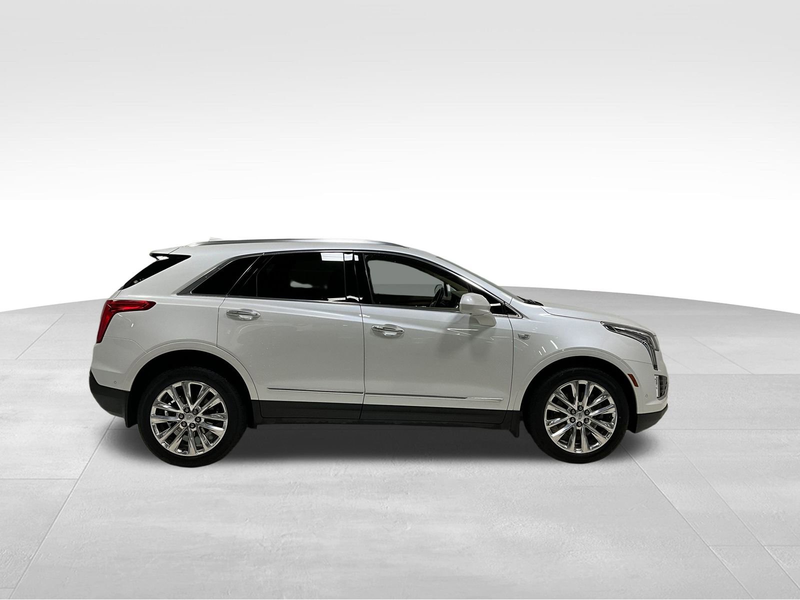 2019 Cadillac XT5 Platinum photo 3