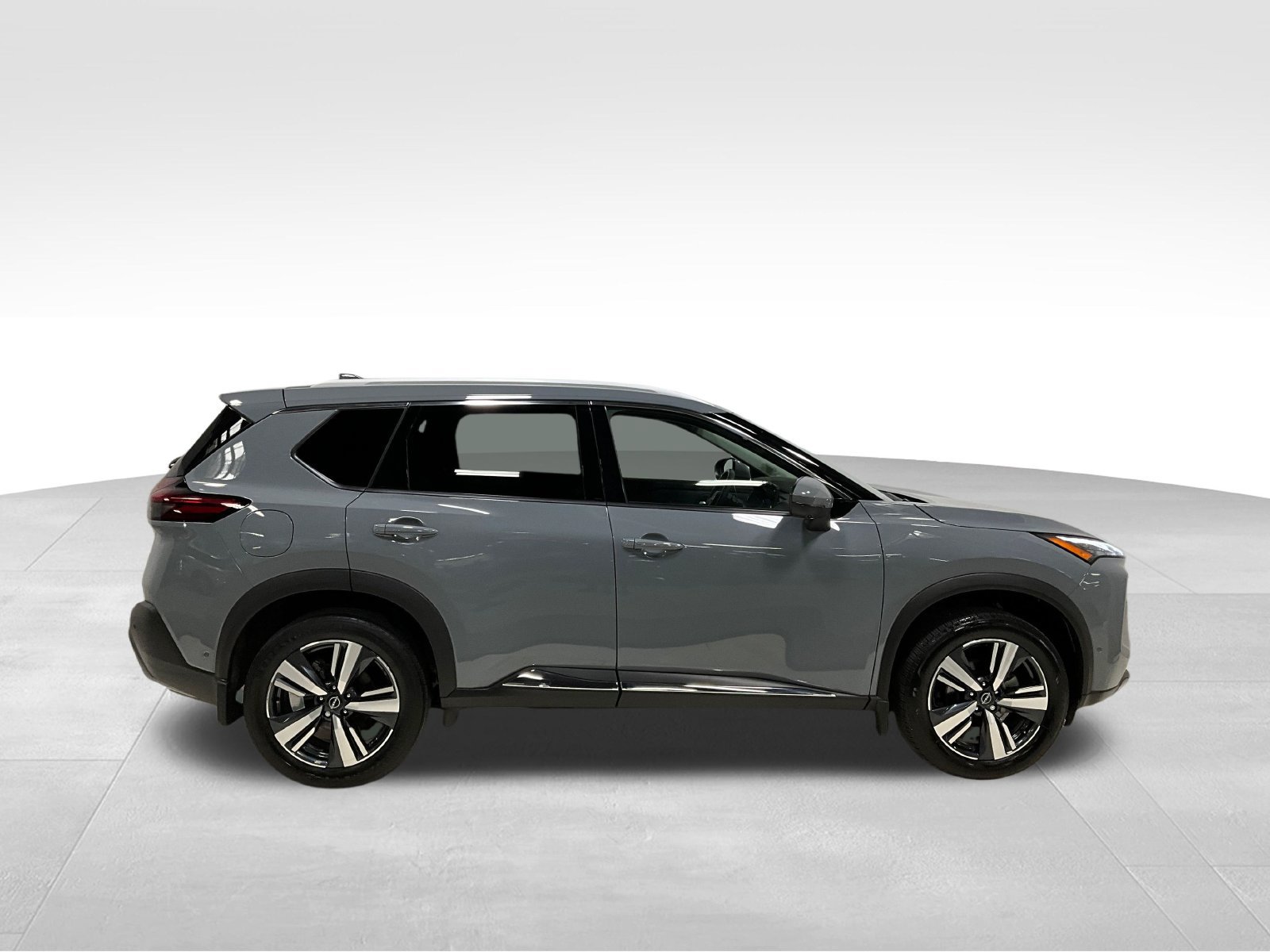 Used 2023 Nissan Rogue SL