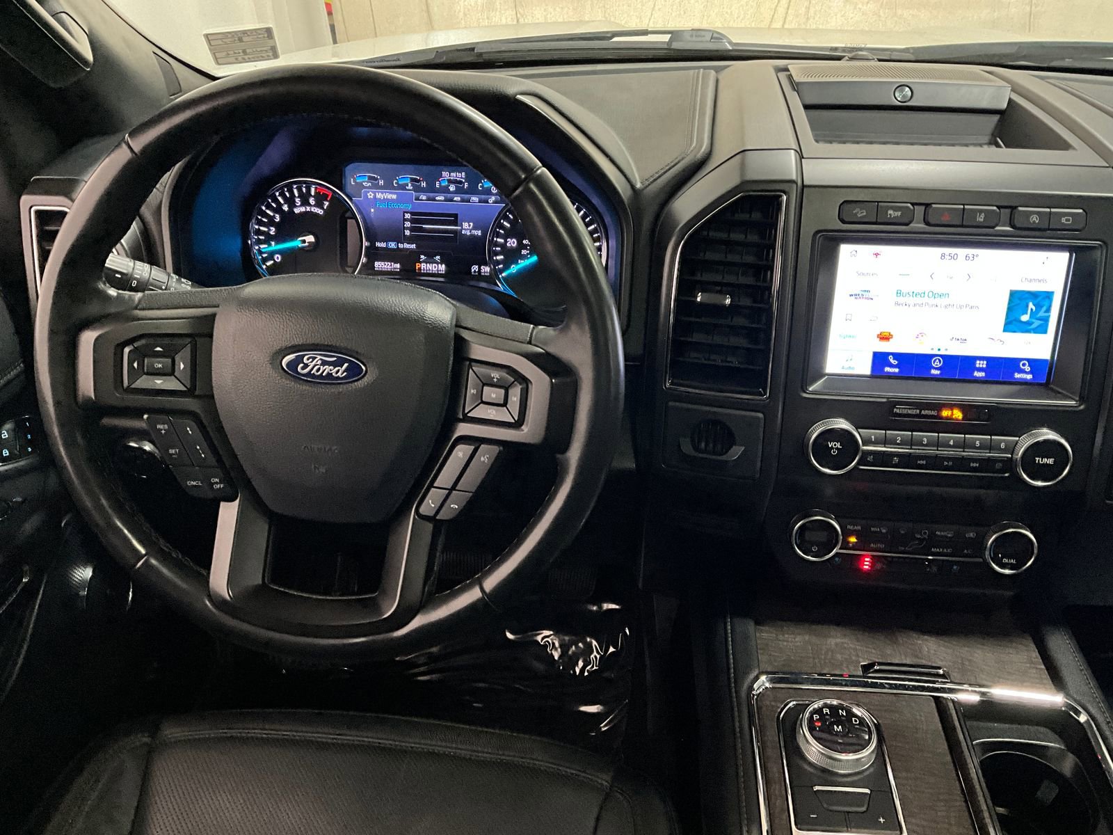 2020 Ford Expedition Limited photo 4