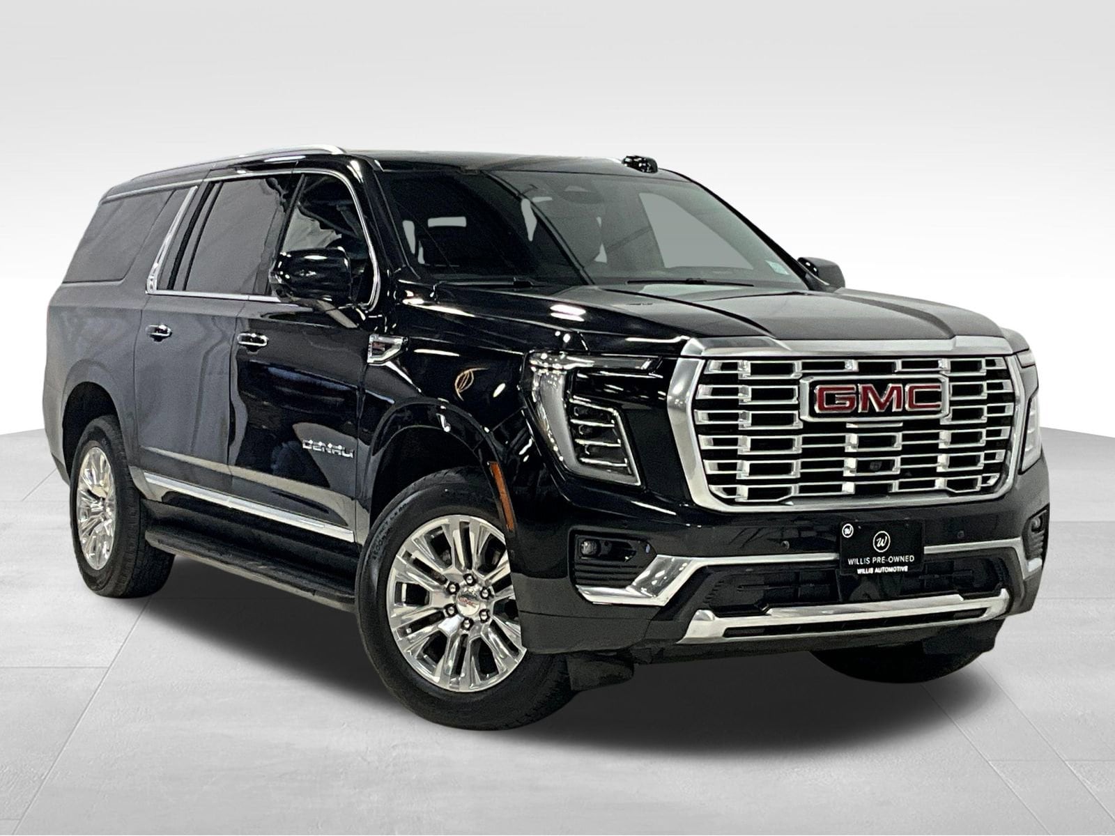 2025 GMC Yukon Denali AWD's photo