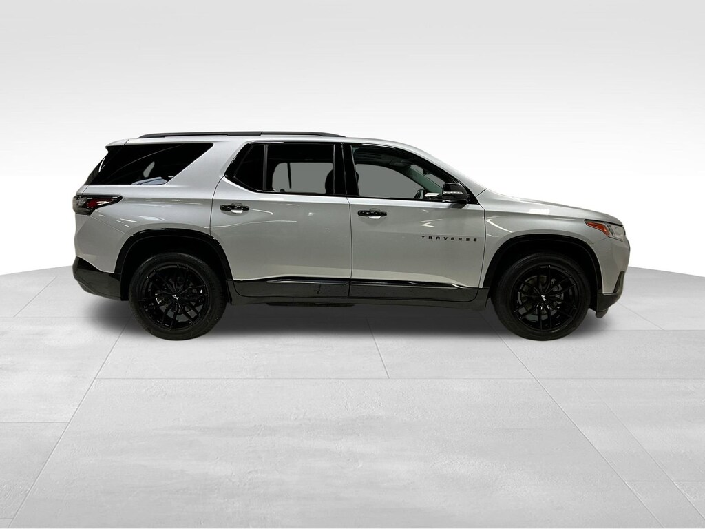 Used 2020 Chevrolet Traverse Premier SUV